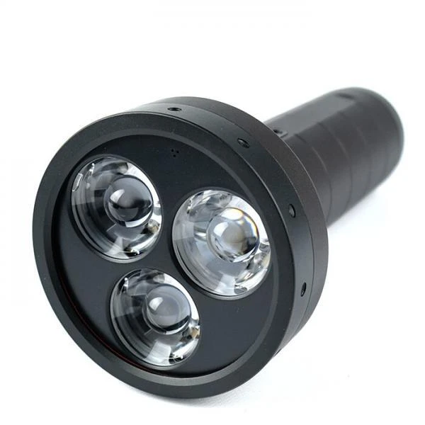 Bright Flashlights LEDLenser P18R Signature Adjustable Focus Rechargeable Flashlight | 4500 Lumens - Image 5