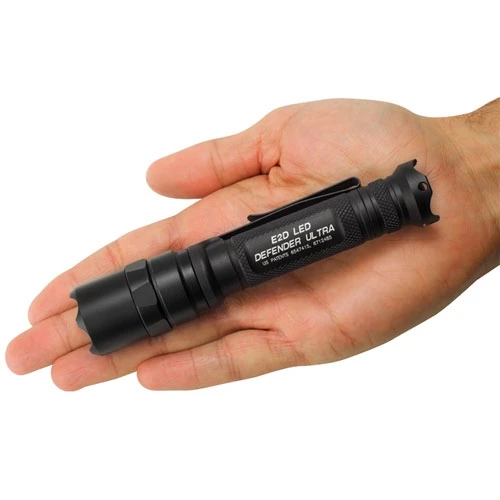 Camping SureFire E2D LED Defender ULTRA Flashlight | 1000 Lumens - Image 2